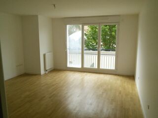  Appartement à louer 1 pièce 35 m²