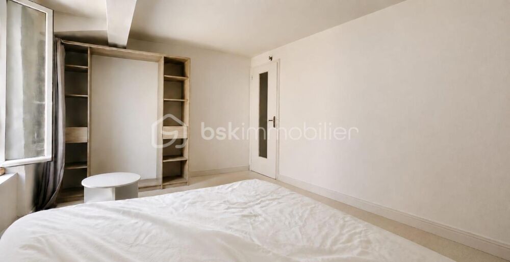 Maison T3 57 m² à rénover  60 000 €