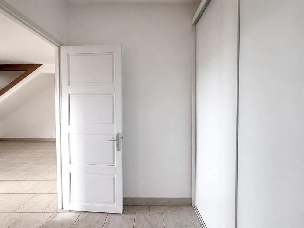 Maison de 8 pièces de 200 m² à Saint-Léger-des-Vignes