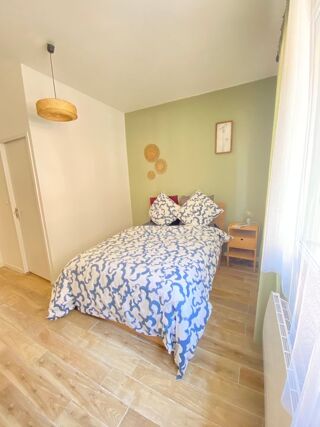  Appartement à louer 2 pièces 37 m²