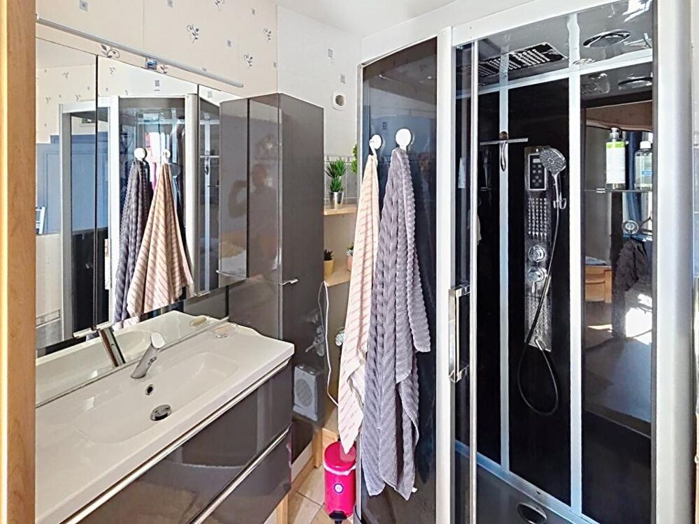 Vente Maison Maison Saint Laurent Sur Sevre 6 pièce(s) 142 m2 Saint laurent sur sevre