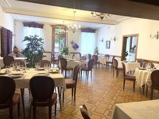  Immeuble � vendre 1100 m� Dun le palestel