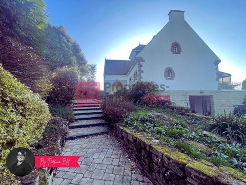   � VENDRE - Superbe maison familiale de 305 m� � Rochefort-en-Terre Maison - 10 pi�ce(s) - 305 m�