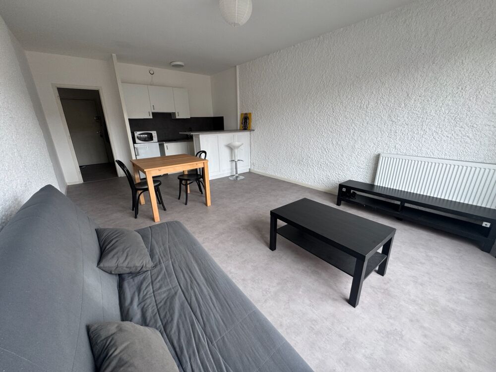 Vente Appartement ROANNE - STUDIO 33 m2 - 4e étage avec ASCENSEUR - CENTRE VILLE Roanne