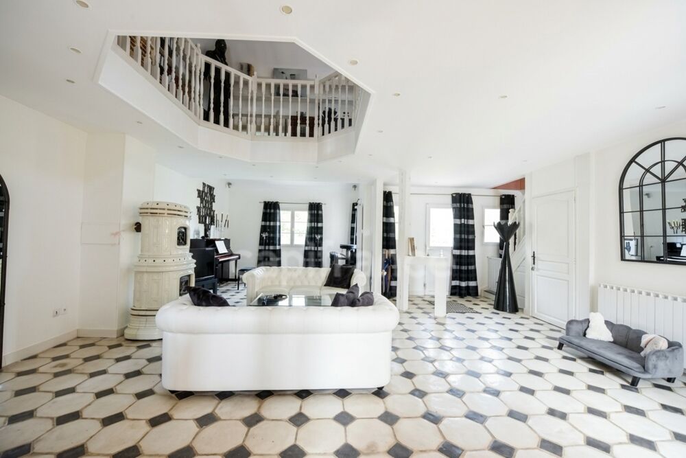 Vente Propriété/Château Giverny centre – Demeure 7 pièces avec piscine Giverny