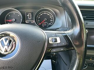 Golf VI 1.6 TDI 105 BVM5 Confort Business BMT 2013 occasion 49140 Corz&eacute;