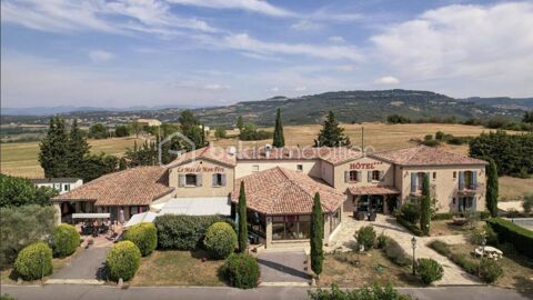 Fonds de commerce H&ocirc;tel Restaurant 3 &eacute;toiles rentable aux portes de l'Ard&egrave;che m&eacute;ridionale 295000 07170 Villeneuve de berg