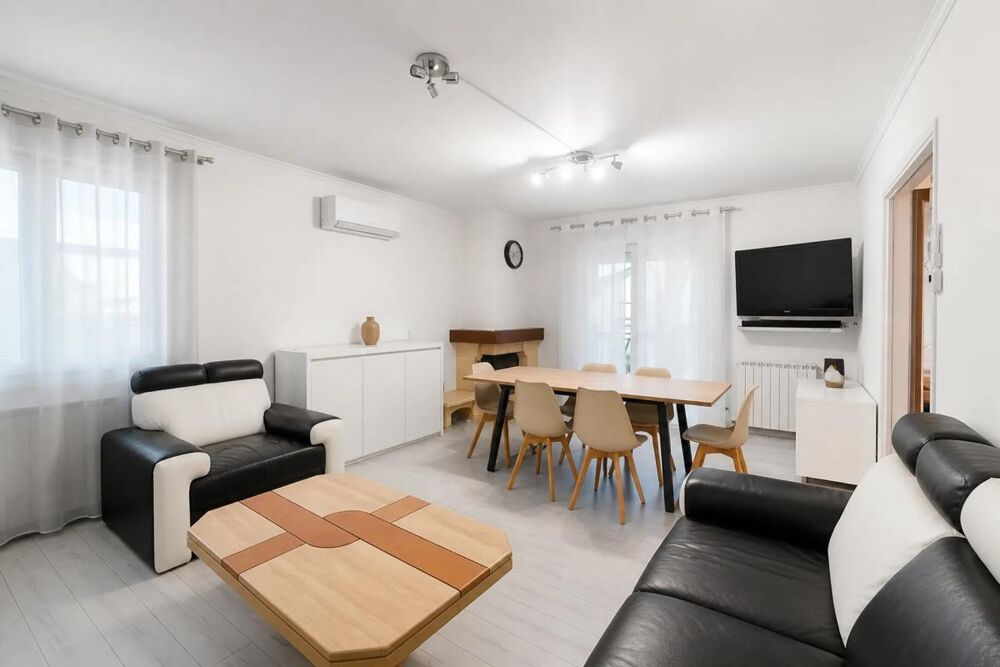 Maison de 6 pièces de 160 m² située à Alès