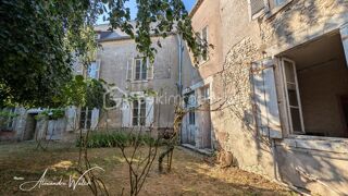  Proprit/chteau  vendre 11 pices 270 m