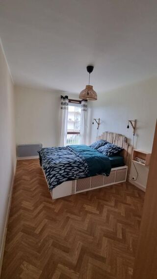  Appartement à louer 2 pièces 54 m²