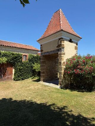  Propri�t�/ch�teau � vendre 14 pi�ces 430 m�