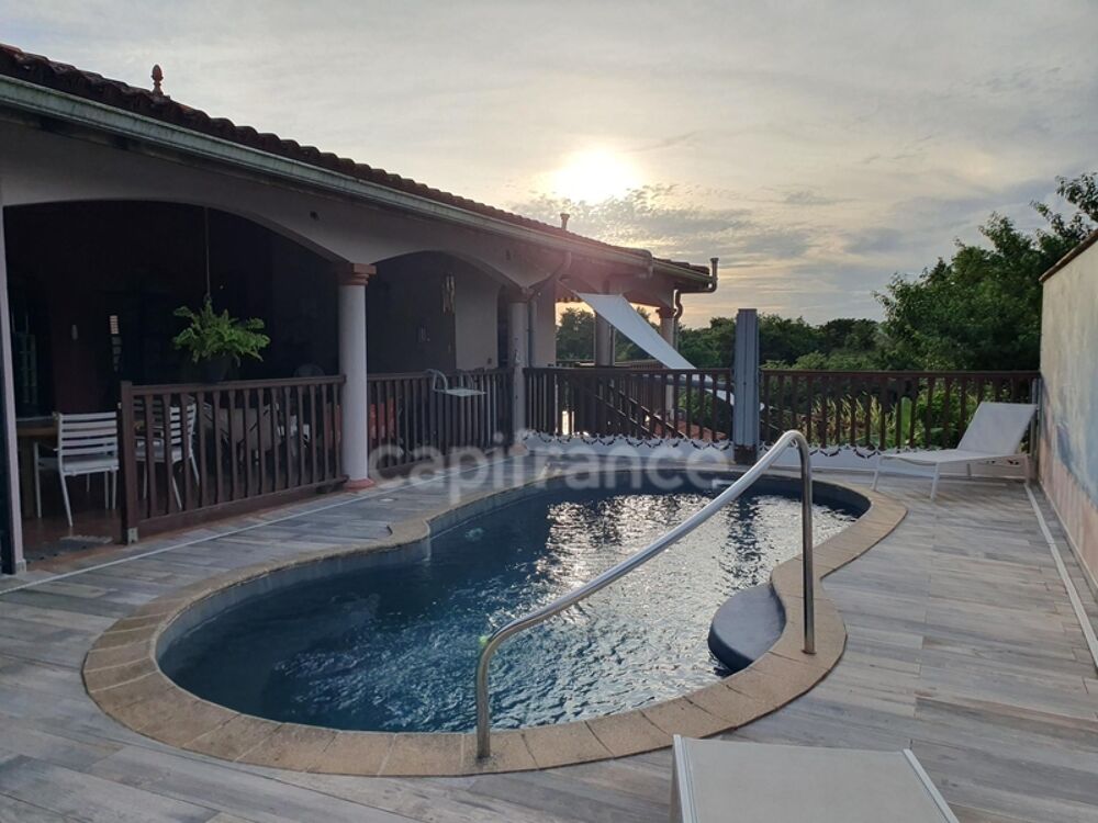 � vendre  Maison Sainte-Luce (97228)