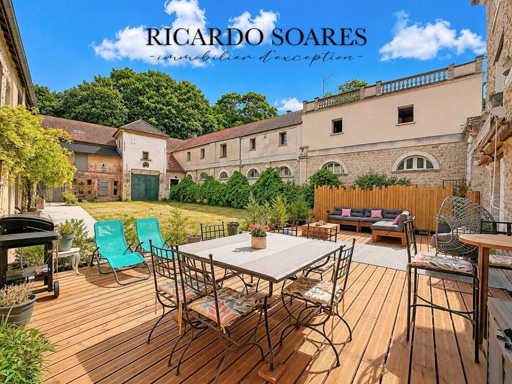 95500 LE THILLAY - DEMEURE DE CARACTÈRE DE 1820 / 206 m² au sol / CHARME & VOLUMES EXCEPTIONNELS / 4 ou 6 CHAMBRES