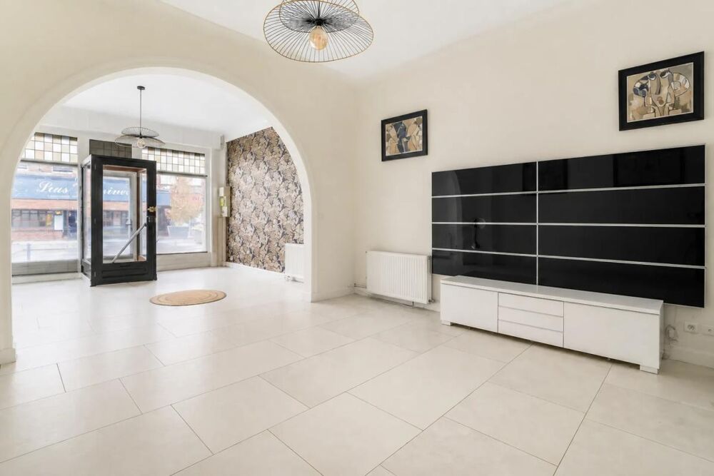 Maison de 8 pièces de 177 m² à Loos
