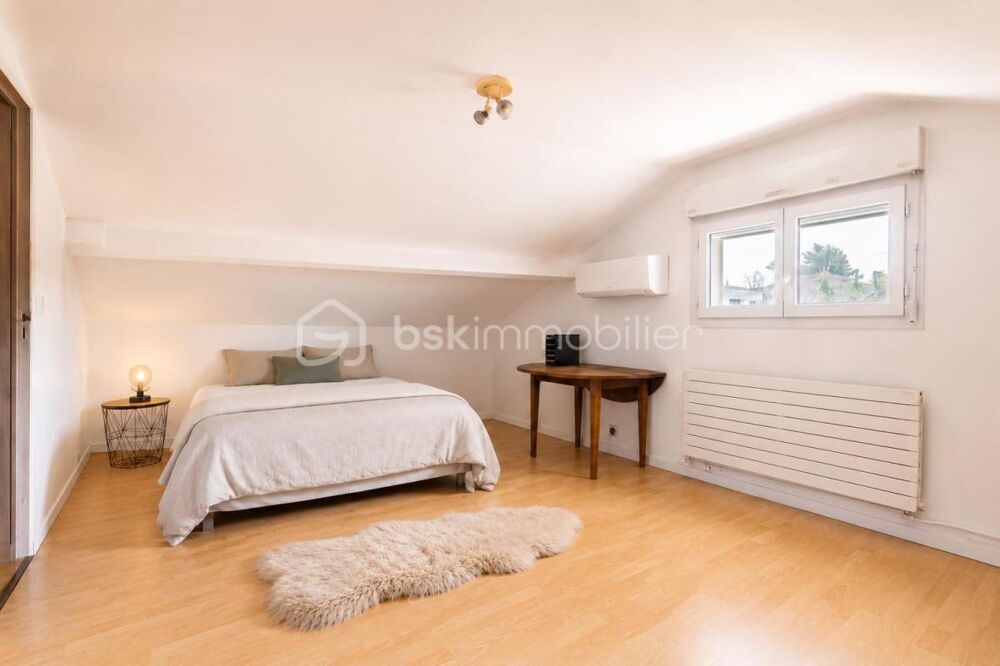 à vendre  Maison Pessac (33600)