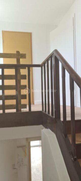  Immeuble à vendre 10 pièces 175 m²