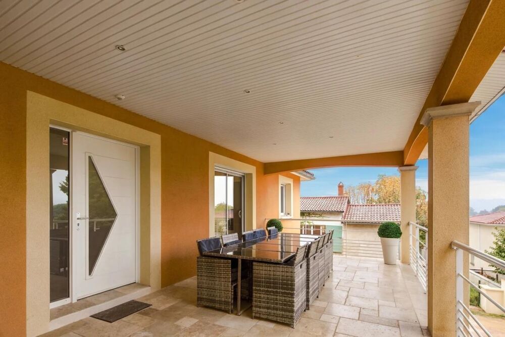 à vendre  Maison Chazay-d'Azergues (69380)