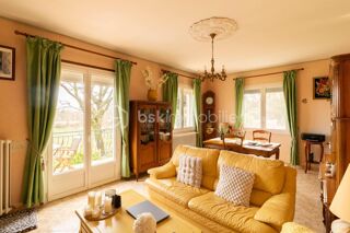  Villa à vendre 8 pièces 147 m²