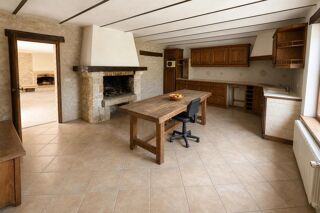  Ferme à vendre 14 pièces 256 m²