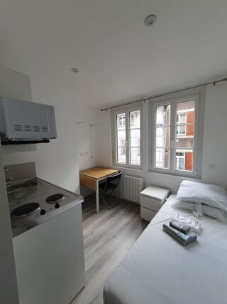  Appartement à louer 1 pièce 13 m²