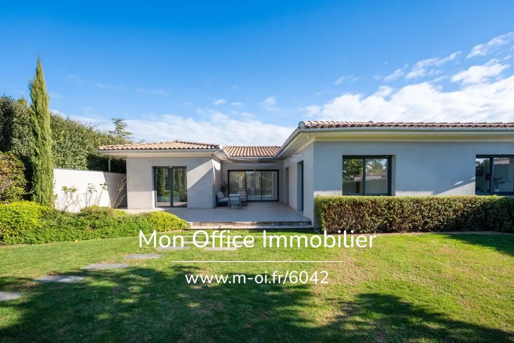 Référence : 6042-DVI - Villa contemporaine de plain-pied à Éguilles 6 pièces - piscine - pool house - garage