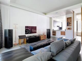 Vente Maison MEAUX centre – Maison de ville 200 m² – 4 chambres – Double garage – Paris 25 min Meaux
