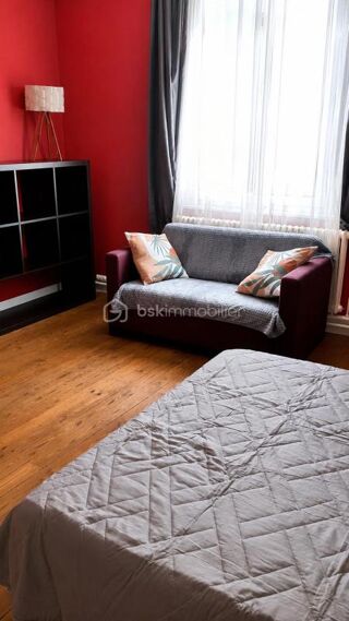  Immeuble à vendre 7 pièces 165 m²