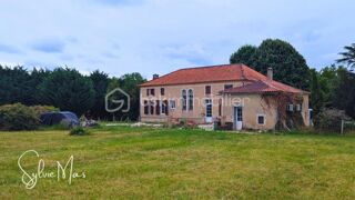  Propriété/château à vendre 8 pièces 264 m²