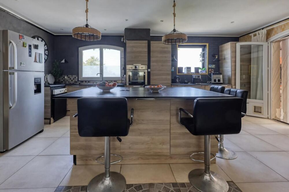 � vendre  Propri�t�/ch�teau La Seyne-sur-Mer (83500)
