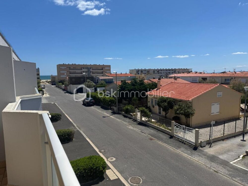 EXCLUSIVITÉ  PORT-LA NOUVELLE  À 250 M DE LA PLAGE  APPARTEMENT MEUBLÉ AVEC 2 BALCONS ET PARKING PRIVATIF