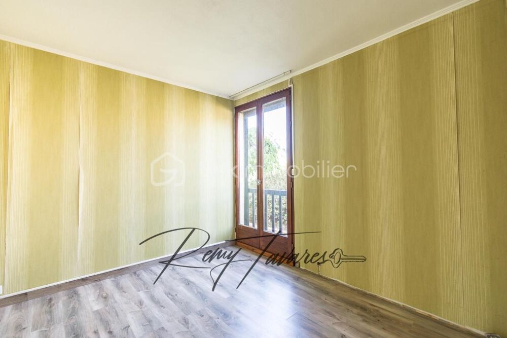 DARVAULT  Maison familiale de 95 m² avec jardin, garage et 4 chambres