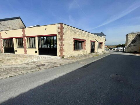 ASNIERES SUR OISE - LOCAL COMMERCIAL 135 m², Local d'activité 1500 95270 Asnieres sur oise