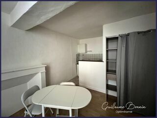  Immeuble à vendre 15 + pièces 422 m²