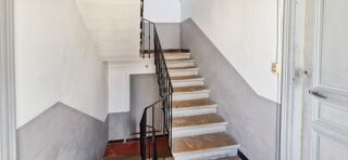  Immeuble à vendre 7 pièces 452 m²