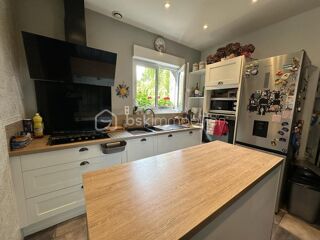  Maison  vendre 8 pices 170 m