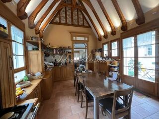  Maison à vendre 14 pièces 320 m²