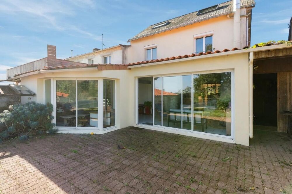 Vente Maison Maison de 7 pièces de 146 m² à Le Cellier Le cellier
