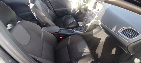 V40 D4 190 CV MOMENTUM GEARTRONIC 8 2015 occasion 31570 Lanta