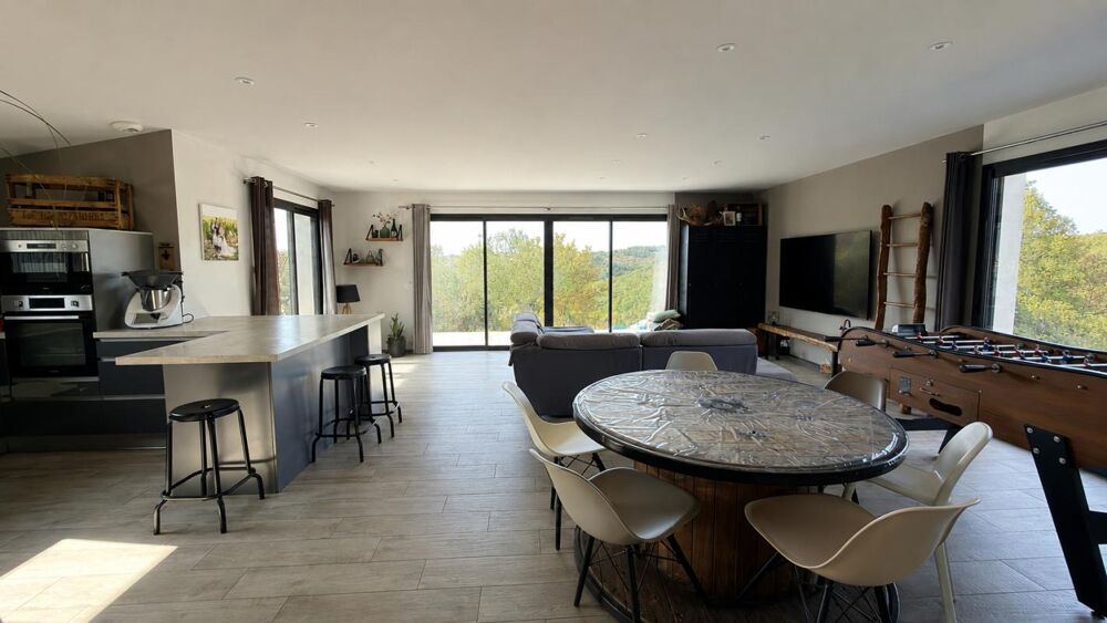 Vente Maison Maison de plain-pied T6 à 10 minutes de CAHORS Saint pierre lafeuille