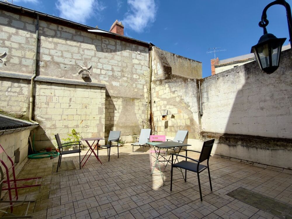 SAUMUR Ultra-centre, Maison de ville de 285m² avec grande terrasse de 40m²