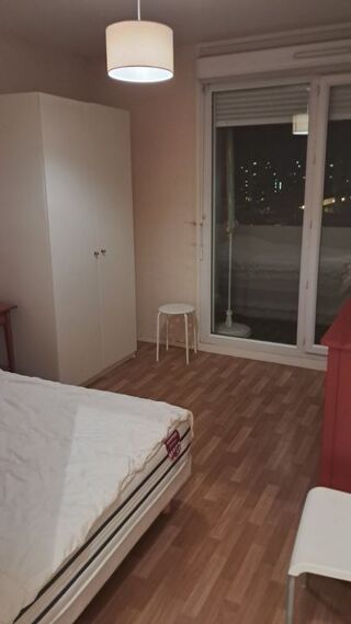  Appartement à louer 1 pièce 14 m²