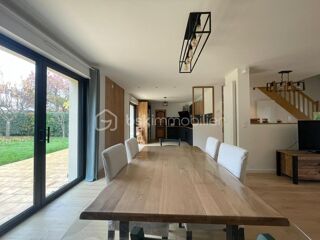  Maison  vendre 8 pices 159 m