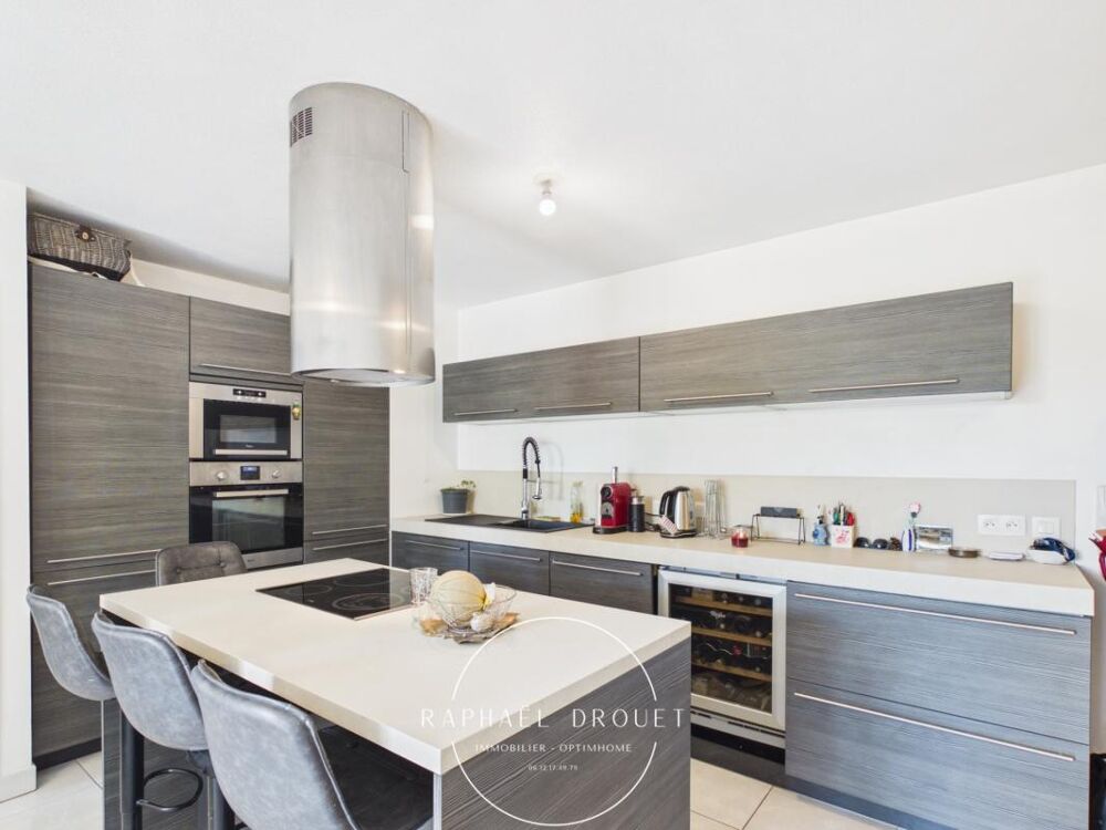 Vente Appartement VAULX-EN-VELIN VILLAGE SUD – APPARTEMENT T4 DE 74 m² AVEC TERRASSE ET GARAGE Vaulx en velin
