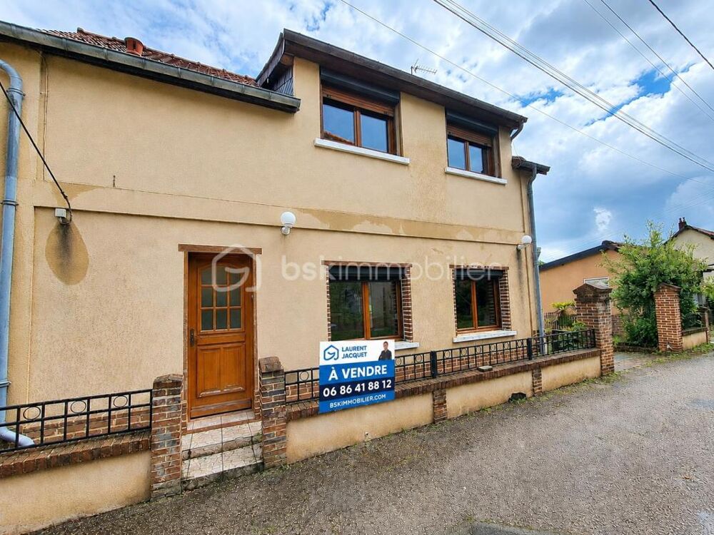 MAISON AVEC GARAGES ET JARDIN A 5 MINUTES D'ABBEVILLE