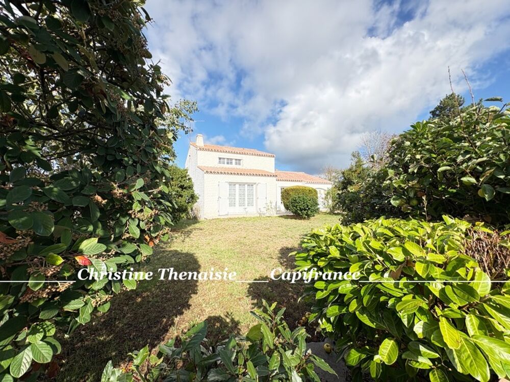 Maison à vendre 4 chambres dont 2 de plain-pied + 2 salles d'eau + 2 wc + Garage - Terrain piscinable SAINT HILAIRE DE RIEZ (85)