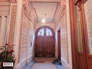  Propri�t�/ch�teau � vendre 12 pi�ces 360 m�