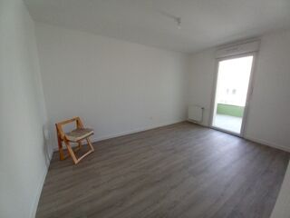  Appartement à louer 2 pièces 49 m²