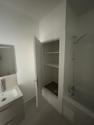  Appartement à louer 2 pièces 48 m²