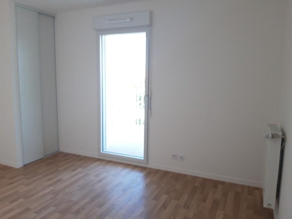 Location Appartement T2 avec balcons et parking à RENNES Rennes