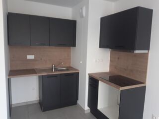  Appartement � louer 4 pi�ces 82 m�